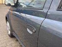 Gebraucht Toyota Yaris 87 PS (63 kW) 2005 Grau Limousine