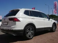 Gebraucht VW Tiguan Allspace Highline 239 PS (175 kW) 2020 Pure white SUV