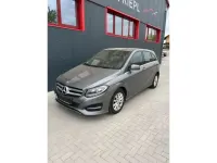 Gebraucht Mercedes B180 109 PS (80 kW) 2015 Grau Kleinwagen