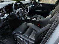 Gebraucht Volvo XC60 297 PS (218 kW) 2025 Grau SUV