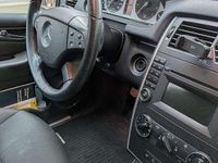 Gebraucht Mercedes B180 116 PS (85 kW) 2011 Schwarz Van / Kleinbus