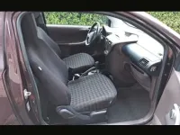 Gebraucht Toyota iQ 68 PS (50 kW) 2009 Violet Kleinwagen