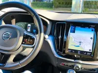 Gebraucht Volvo XC60 Momentum 150 PS (110 kW) 2019 Weiß SUV