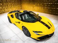 Gebraucht Ferrari SF90 999 PS (734 kW) 2022 Giallo infernale Cabrio