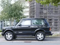 Używany Lada Urban 83 KM (61 kW) 2019 Czarny SUV