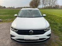 Gebraucht VW Tiguan 245 PS (180 kW) 2022 Weiß SUV