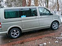 Gebraucht VW Multivan 150 PS (110 kW) 2010 Grün Van / Kleinbus