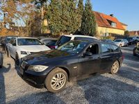 Gebraucht BMW 318 Advantage 129 PS (94 kW) 2007 Schwarz Kombi