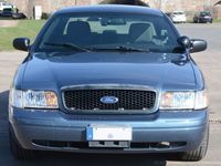 gebraucht Ford Crown Victoria "Vic Blau"