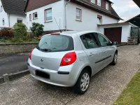 Gebraucht Renault Clio 75 PS (55 kW) 2009 Silber Kleinwagen