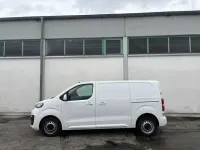 Gebraucht Peugeot Expert Premium 122 PS (89 kW) 2019 Blanc banquise Van