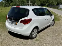 Gebraucht Opel Meriva Edition 140 PS (102 kW) 2010 Weiß Van / Kleinbus
