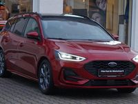 Gebraucht Ford Focus ST-Line 155 PS (114 kW) 2023 Rot Limousine