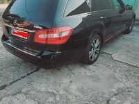 Gebraucht Mercedes 250 204 PS (150 kW) 2012 Schwarz Kombi