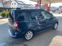 Gebraucht Ford Tourneo Titanium 101 PS (74 kW) 2017 Blau Kombi