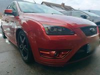 Gebraucht Ford Focus Titanium 136 PS (100 kW) 2006 Orange Kombi