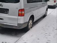 Gebraucht VW Caravelle 130 PS (95 kW) 2006 Silber Van / Kleinbus
