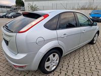 Gebraucht Ford Focus Style 101 PS (74 kW) 2009 Silber Limousine