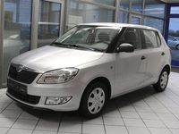 Gebraucht Skoda Fabia 86 PS (63 kW) 2012 Reflexsilbermet. (metallic) Kleinwagen