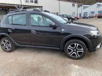 gebraucht Dacia Sandero 1.0 Stepway Celebration 101PS Top-Ausstattung