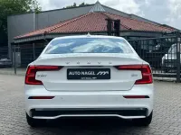 Gebraucht Volvo S60 Plus 197 PS (144 kW) 2024 Andere Limousine