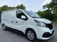 Gebraucht Renault Trafic 140 PS (102 kW) 2015 Weiß Van / Kleinbus