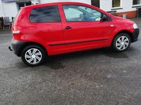 Gebraucht VW Fox 54 PS (39 kW) 2009 Rot Kleinwagen