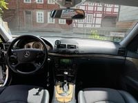 Gebraucht Mercedes E220 Avantgarde 170 PS (125 kW) 2007 Silber Kombi