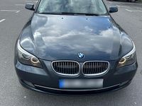 Gebraucht BMW 525 197 PS (144 kW) 2008 Grau Kombi