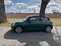 Second-hand Mini Cooper 135 CP (99 kW) 2019 Verde Hatchback