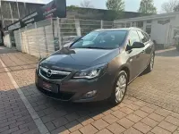 Usata Opel Astra Elegance 150 kW (204 CV) 2011 Andere Utilitaria