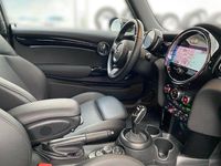 Gebraucht Mini Cooper Classic 136 PS (100 kW) 2023 Schwarz Kleinwagen