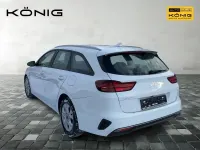 Gebraucht Kia Ceed Edition 7 101 PS (74 kW) 2023 Weiß Kleinwagen