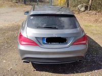 Gebraucht Mercedes CLA200 156 PS (114 kW) 2015 Grau Kombi