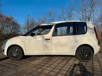 Gebraucht Skoda Roomster 75 PS (55 kW) 2014 Weiß Van / Kleinbus