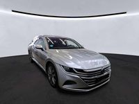 Gebraucht VW Arteon Elegance 150 PS (110 kW) 2023 Pyritsilber metallic Kombi
