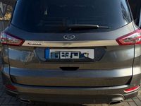 Gebraucht Ford S-MAX Titanium 190 PS (139 kW) 2020 Grau Van / Kleinbus