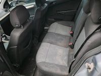Gebraucht Opel Astra 100 PS (73 kW) 2007 Silber Kombi