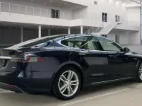 Usado Tesla Model S 314 kW (428 CV) 2015 Azul Utilitario