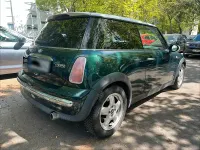 Usata Mini Cooper 116 CV (85 kW) 2004 Verde Utilitaria
