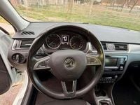 Gebraucht Skoda Rapid Joy 90 PS (66 kW) 2016 Weiß Kleinwagen