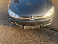 Gebraucht Peugeot 206 CC 108 PS (79 kW) 2003 Schwarz Cabrio