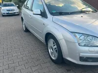 Gebraucht Ford Focus 105 PS (77 kW) 2006 Limousine