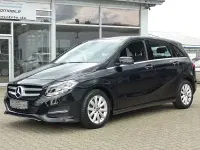Gebraucht Mercedes B180 Style 122 PS (89 kW) 2018 Schwarz Kleinwagen
