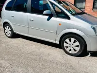 Używany Opel Meriva 100 KM (73 kW) 2003 Srebrny Minivan