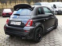 Gebraucht Abarth 695 179 PS (131 kW) 2023 Schwarz Kleinwagen
