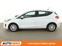 Gebraucht Ford Fiesta Cool & Connect 75 PS (55 kW) 2022 Weiß Kleinwagen