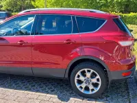 Gebraucht Ford Kuga 150 PS (110 kW) 2015 Rot SUV