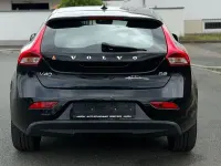 Gebraucht Volvo V40 You! 114 PS (83 kW) 2015 Schwarz Limousine