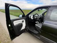 Gebraucht Renault Twingo 69 PS (50 kW) 2016 Schwarz Kleinwagen